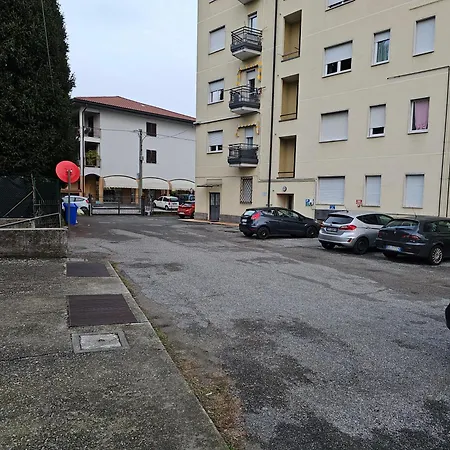 Casa Verbanella Lägenhet Ispra